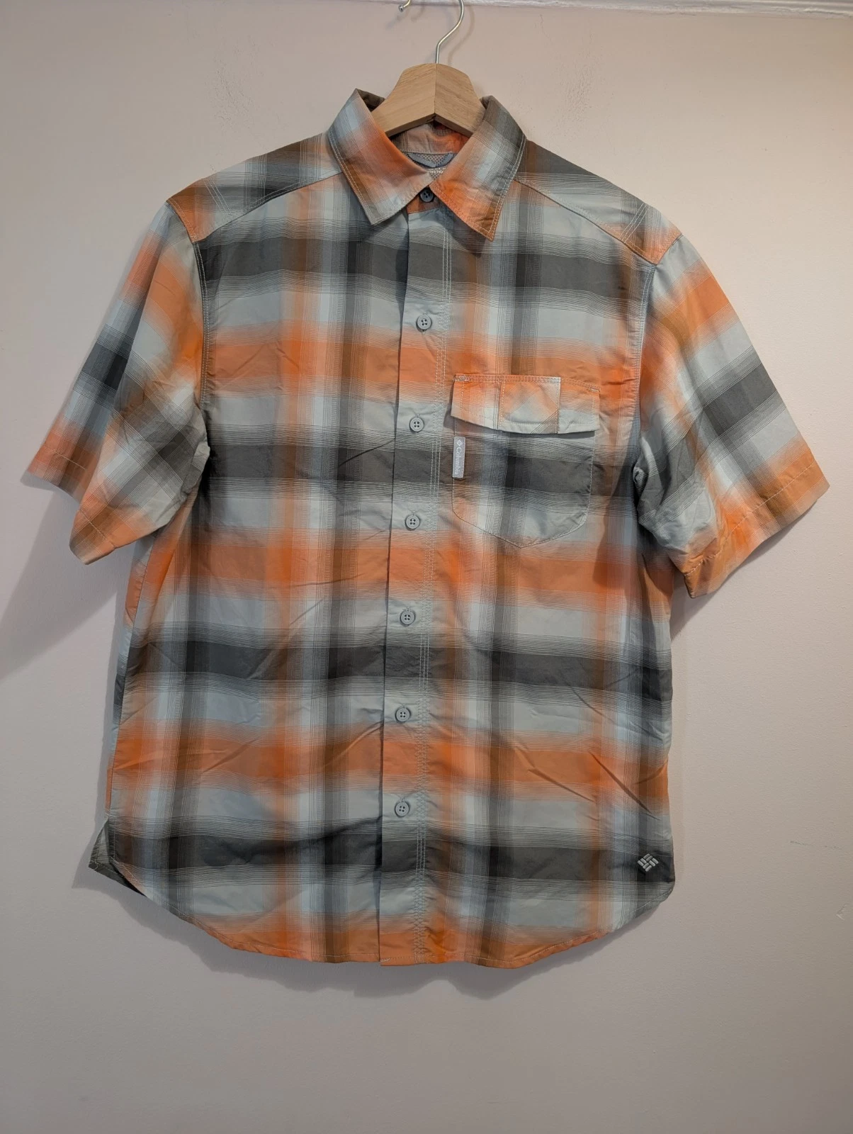Columbia Shirt Men's S Orange Grey Plaid Omni-shade Hiking Fishing Camping