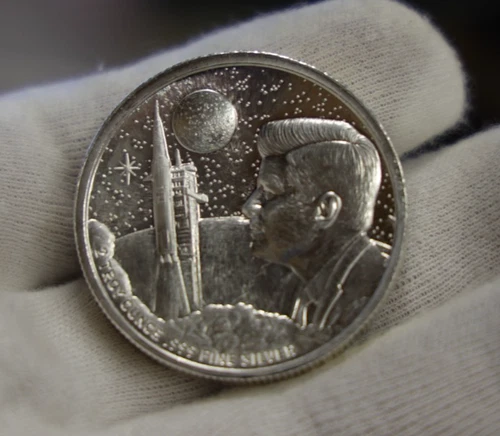 JFK/Apollo 11 Moon Landing 2 Troy Ounce .999 Fine Silver Round