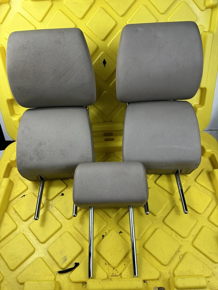 2009-2011 SUZUKI EQUATOR Rear Front Seat Headrest Back Head Rest - Image 3 of 4