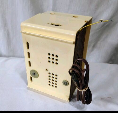 Vintage Westinghouse AM Tube Radio Model No. H-379T5 - Picture 9 of 9