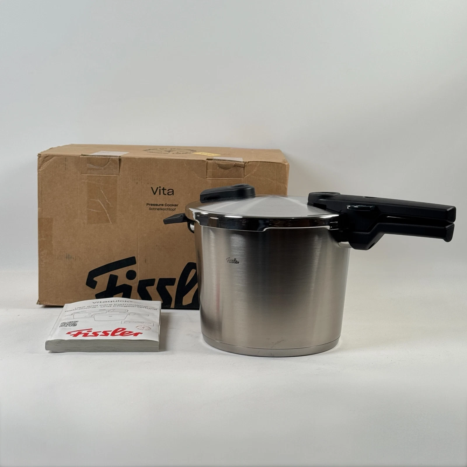 Fissler Pressure Cooker, 6 L, Silver
