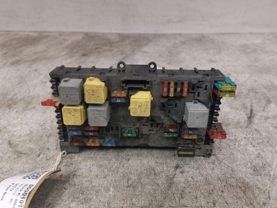 MERCEDES VITO FUSE BOX 2004-2015 639 SERIES 6399000800 #101185