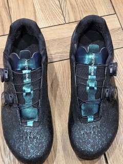 Northwave Revolution 3 Cycling shoes Size UK 11 Black with Green Sparkle Used