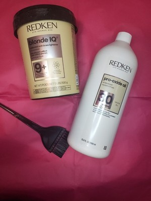 REDKEN BLONDE IQ OIL POWDER LIGHTENER 1.1 LBS w BLONDE IQ 30 VOL DEVELOPER Set