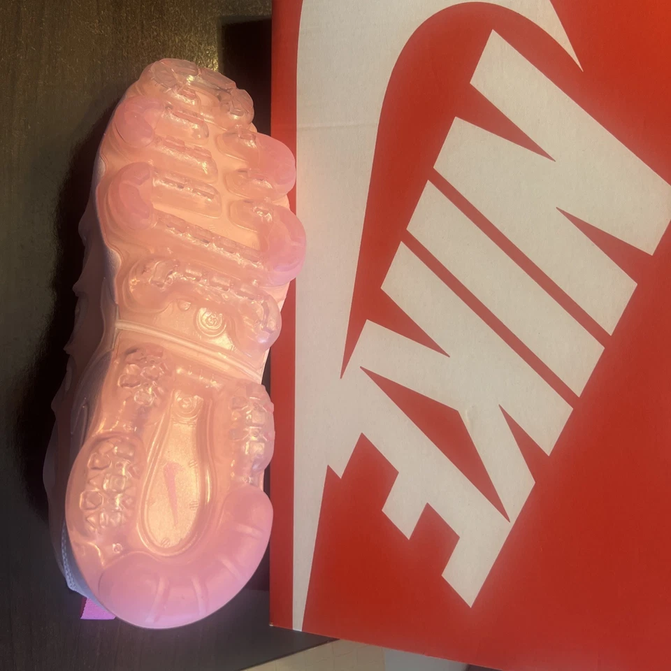 W Air Vapormax Plus - Photo 3/4