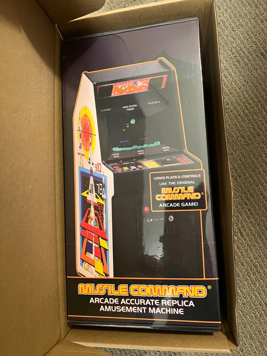 中古　New Wave Toys Missile Command Missile Command x RepliCade Field-Test Edition – New Wave Toys
