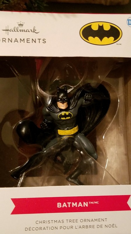 Hallmark Ornament  Red Box  ~  BATMAN   -    DC COMICS