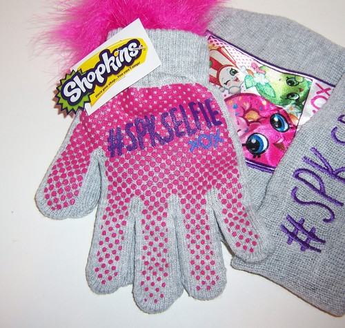 SHOPKINS #SPKSELFIE SOMBRERO DE PUNTO Fuzzy Pom-Pom GORRO Gorra y GUANTES JUEGO DE GUANTES ¡NUEVO!¡! - Imagen 3 de 4