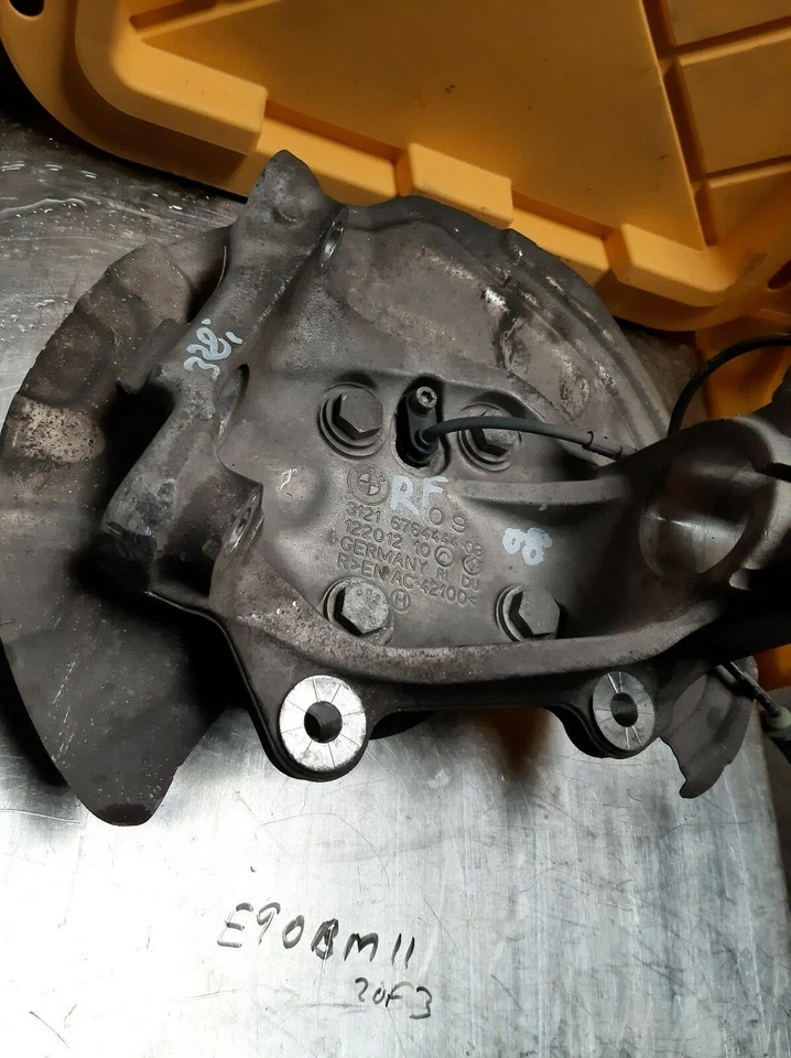 BMW 325I 328I 330I 2006-2011 eje delantero derecho buje de nudillo fabricante original 6264444 Foto 2 de 3