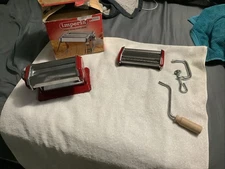 Imperia Italian Made Manual Pasta Machine/Maker, Stainless & Red