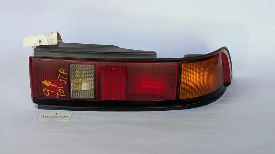 Luz trasera derecha pasajero Toyota MR2 SW20 1991 1992 1993 OEM Foto 2 de 4