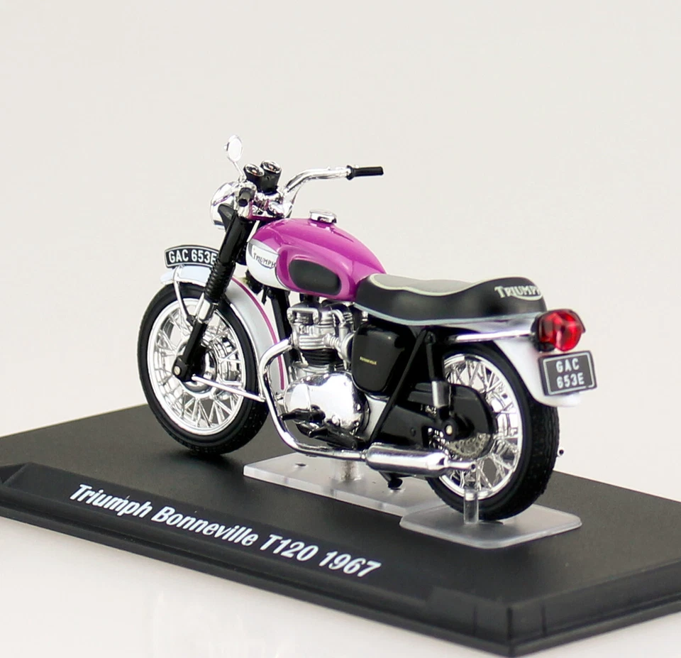 Triumph T120 Bonneville 1967 pink 1:24 Motorrad- Modell - Bild 2 von 3