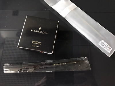 Illamasqua: Powder Brush plus Beyond Powder