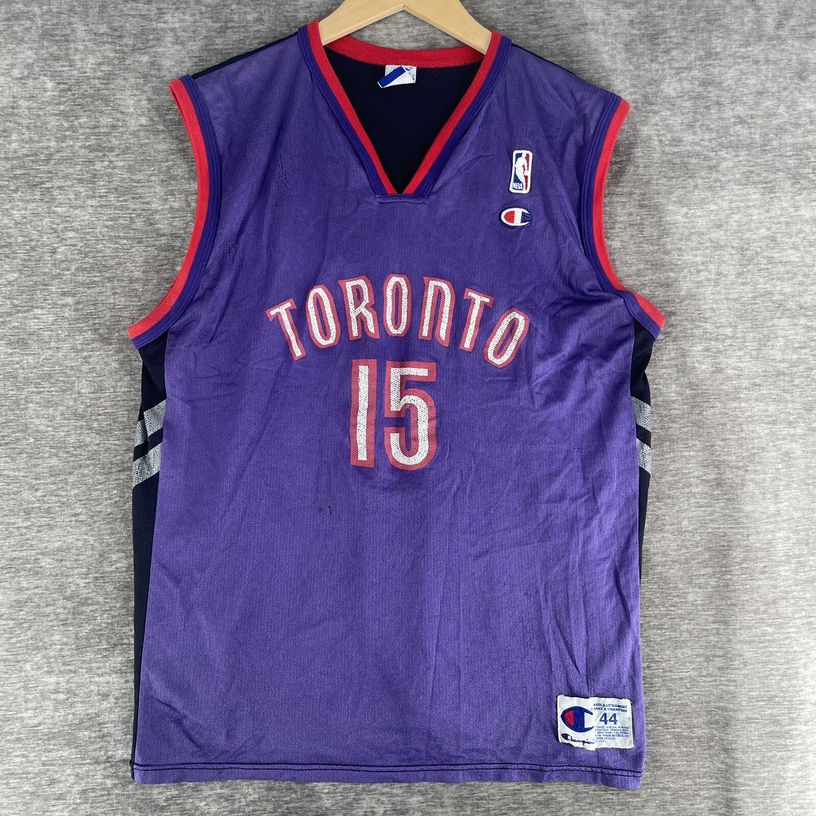 Vintage Champion NBA Toronto Raptors #15 Vince Carter Basketball Jersey 44 Large
