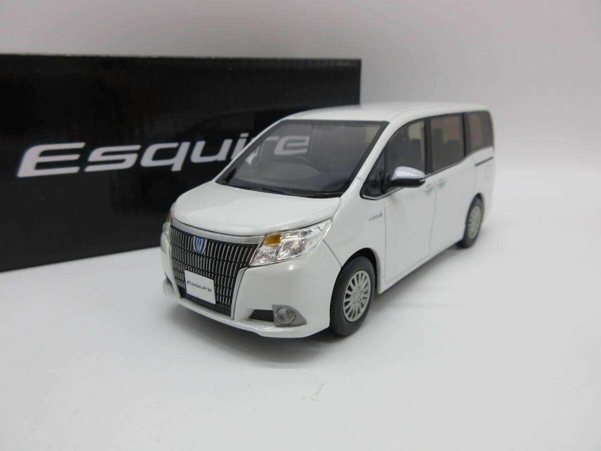 1/30 Esquire Previous Term Novelty Color Sampler White Pearl Crystal Shine 1/30 Esquire Previous Term Novelty Color Sampler White Pearl Crystal Shine