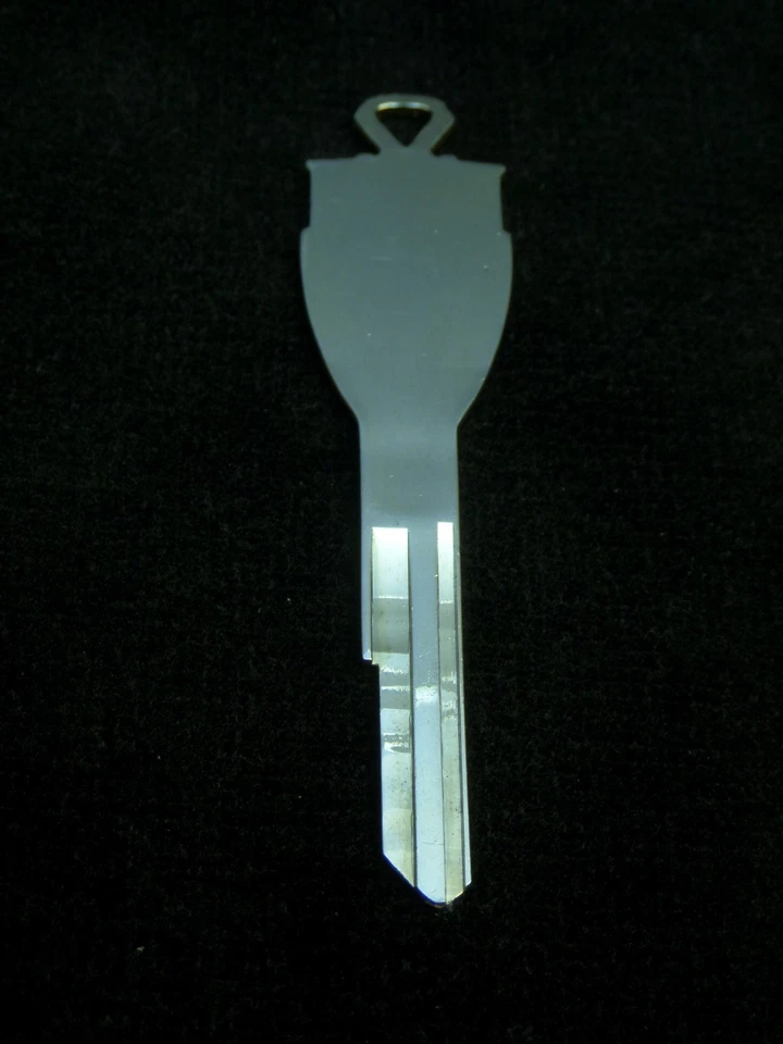 Гребень наконечника стрелы PONTIAC 1935-1966 ПУСТОЙ КЛЮЧ НОВЫЙ ИЗ СТАРЫХ ЗАПАСОВ Bonneville GTO Catalina Tempest - Изображение 3 из 4