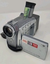 Canon ZR90A Mini Video Recorder Package For Parts or Repair