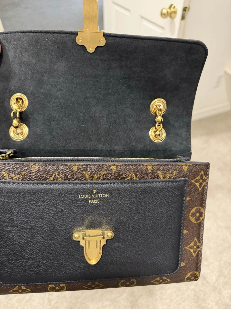 Louis Vuitton Turn Lock Bags & Women's Leather Exterior for sale