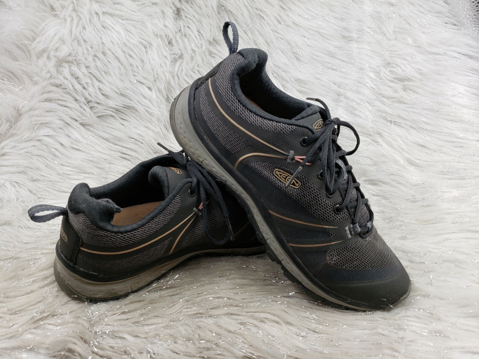 Scarpe casual outdoor KEEN grigio pesca misura 8 5 39