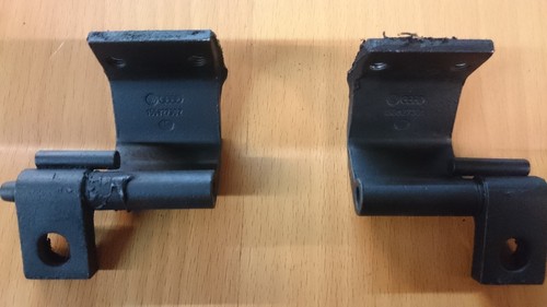 Scharniere VW Golf 1 Cabrio Heckklappe 155627301-155627302