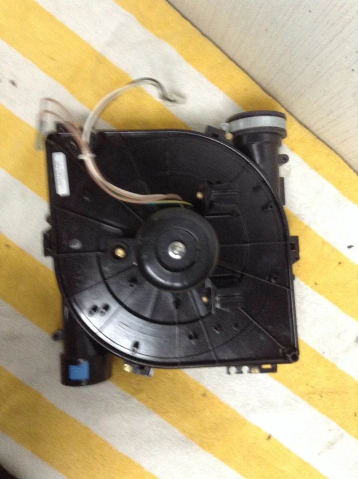 中山宽洋炉电机 YDZ-040L22541-01 伏:115 Hz:60 HP:1/16 — 第 4/4 张图片