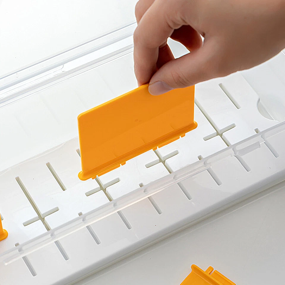 700+ Count Plastic Trading Card Storage Box with 7 Movable Dividers - Image 4 of 4