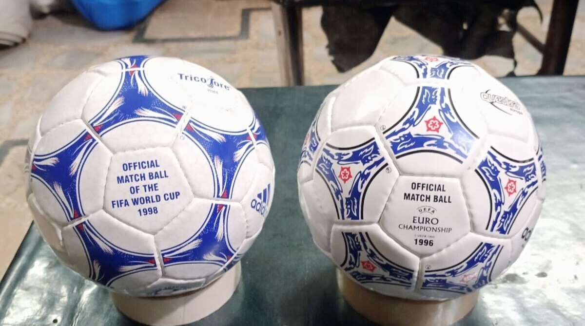 Adidas 2pcs Tricolore 1998 FIFA World Cup / EURO 1996 Soccer Ball