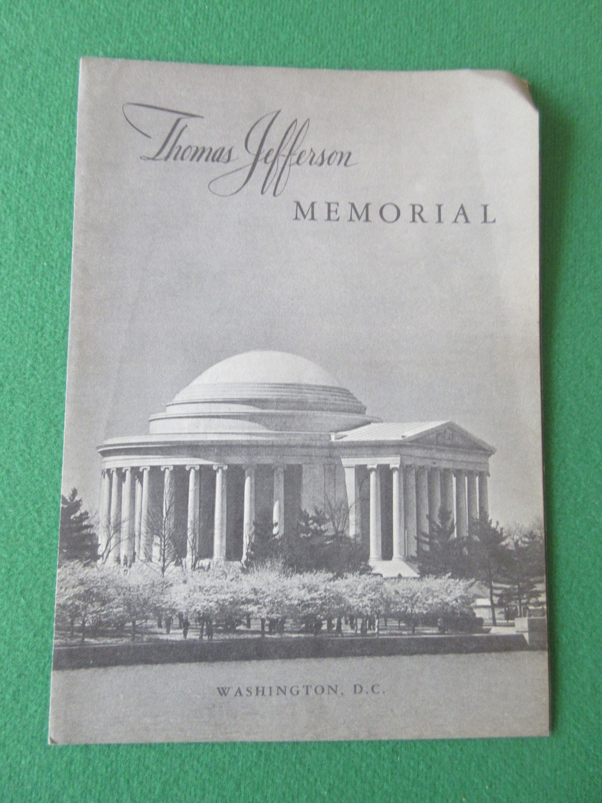 1968 THOMAS JEFFERSON MEMORIALWASHINGTON DC BROCHURE US DEPT OF THE INTERIOR
