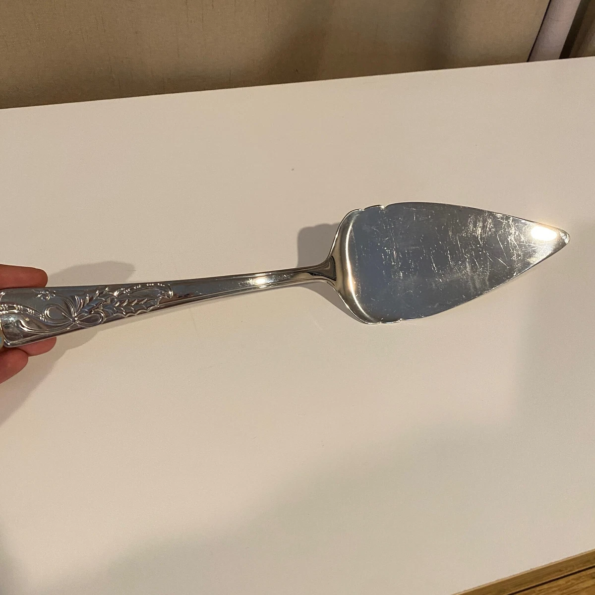 Pelle à Gâteau Vintage En Porcelaine – Sadek – Décor Floral