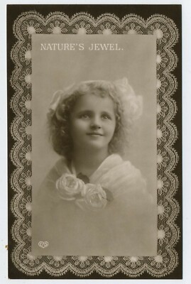 Naturjuwel schönes Edwardian Mädchen Vintage Echtfoto Postkarte A13