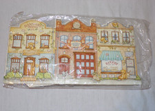 1995 Enesco Priscilla Hillman Cherished Teddies Members Club Brooch Pin Town