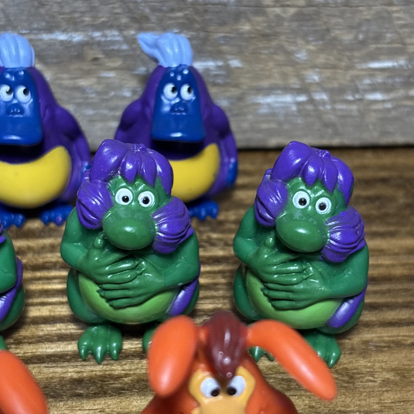 Yowie World Lot 16 PVC 2" Mini Figures Yowies Rumble Squish Ditty (D)