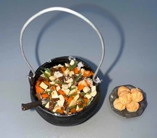 MINIATURE DOLLHOUSE 1:12 SCALE VEGGIE STEW IN POT W/BUNS - JU1104