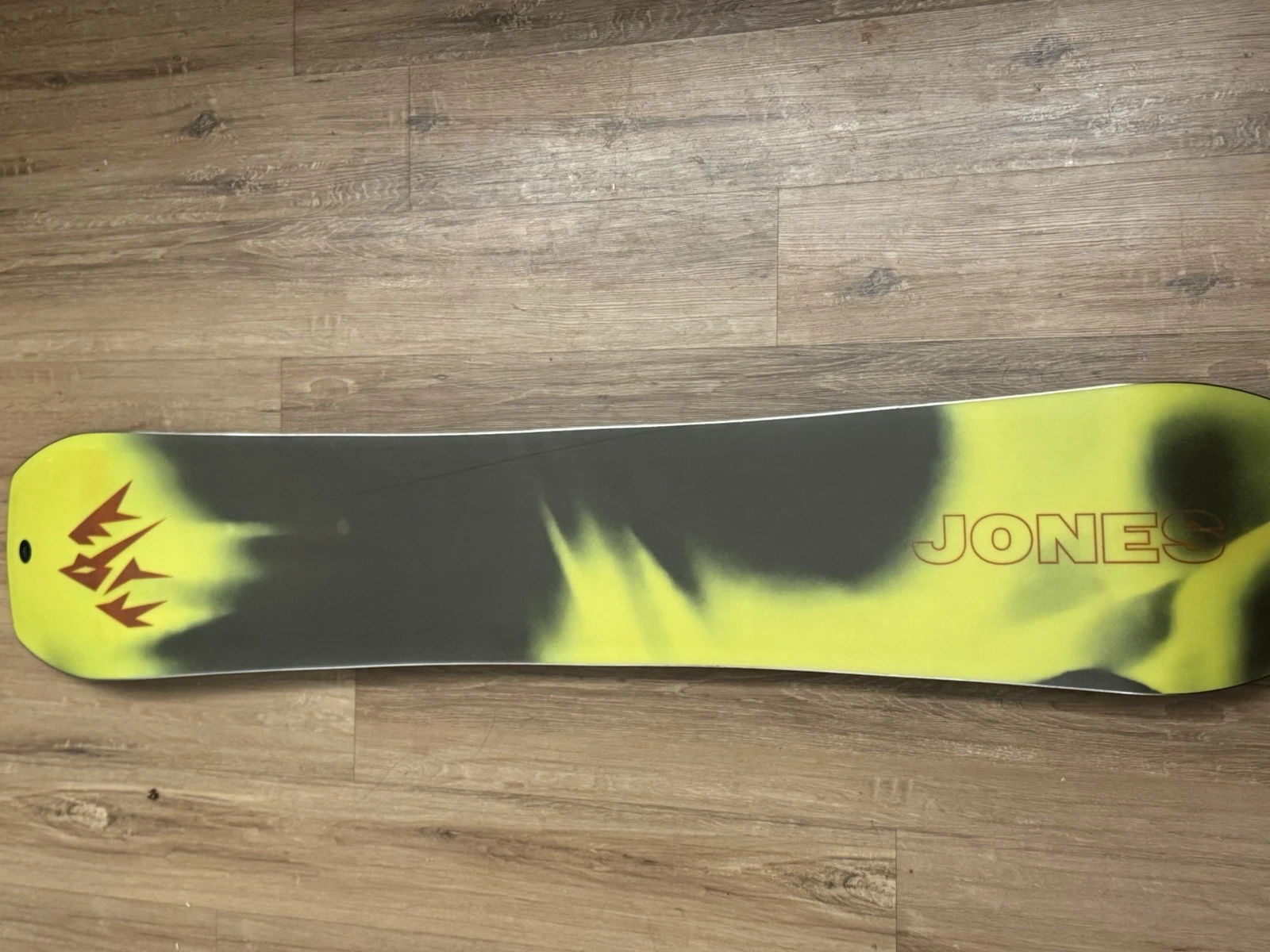 Jones Howler Snowboard - Thumbnail 2