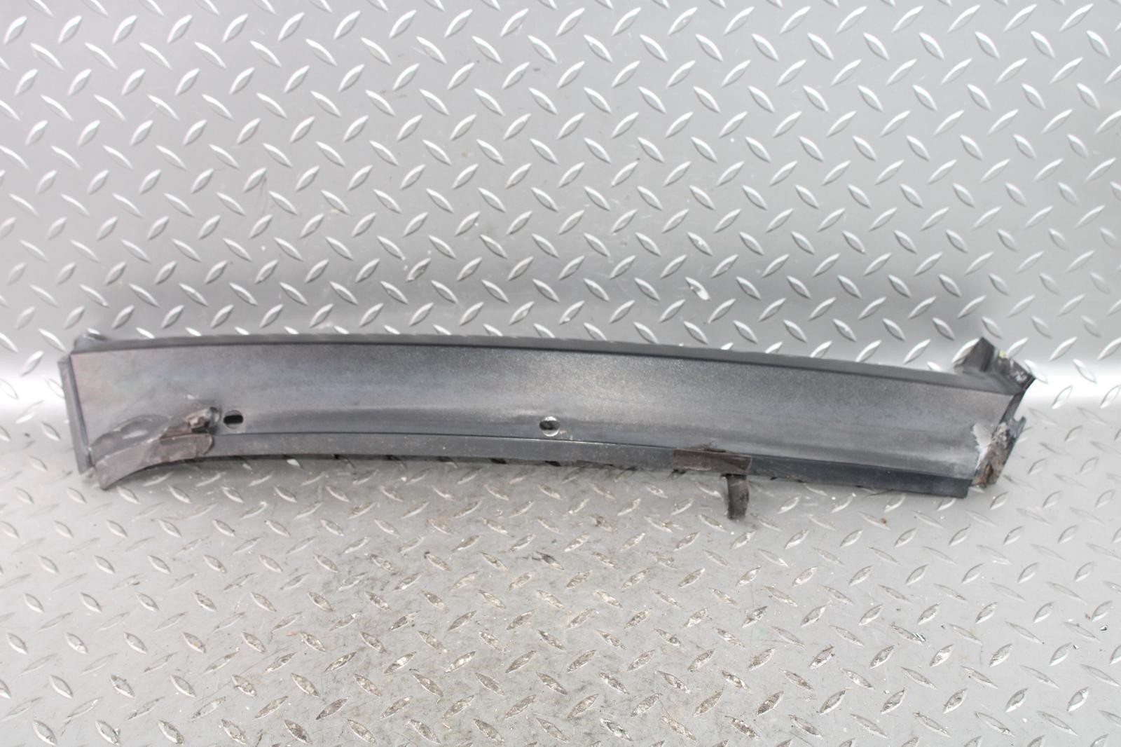 03-09 H2 Passenger RH Exterior Windshield A-Pillar Trim Molding Panel Factory OE