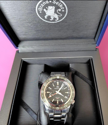 Grand Seiko Sport Collection GMT Spring Drive Black Dial 44mm SBGE201 Full Set