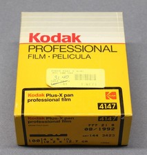 Kodak Plus-X Pan 4X5 B W Film 4147 75 Sealed Sheets EXPIRED 1992