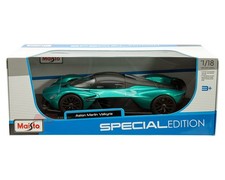 Maisto 1:18 Aston Martin Valkyrie Green Metallic / Matte Black 31465 Diecast Car