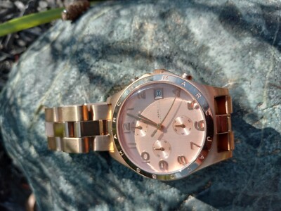 Marc Jacobs Henry Rose Gold Chronograph Watch MBM3074  display picture 3