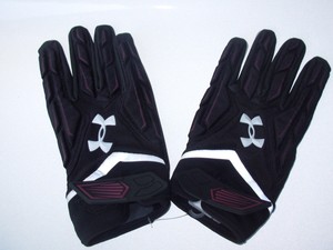 guantes de futbol under armour