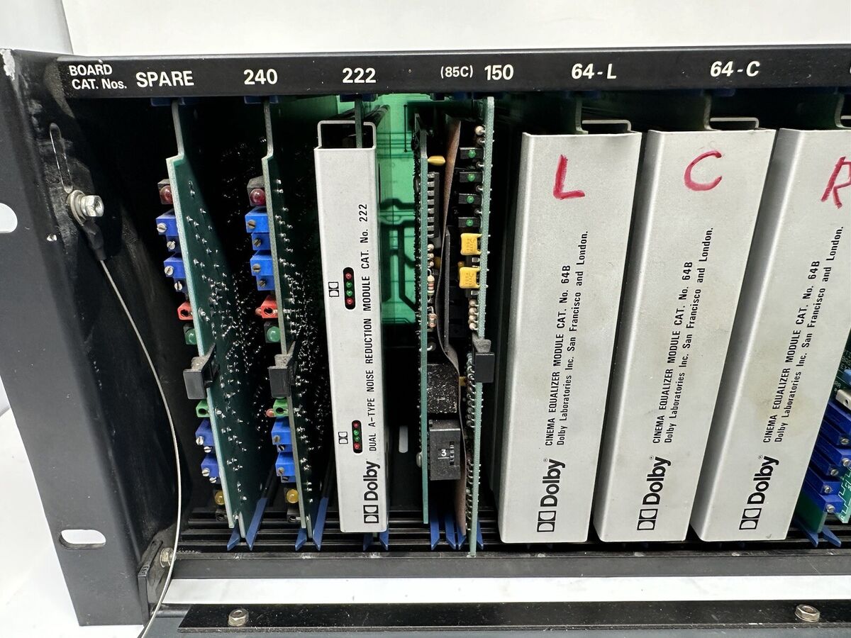 Dolby CP55 Cinema Sound Processor Rack-Mount Dolby Stereo Dolby CP55 Cinema Sound Processor Rack-Mount Dolby Stereo