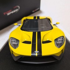 TOPSPEED 1/18 Ford GT 2015 LA Auto Show Triple Yellow Closed Model