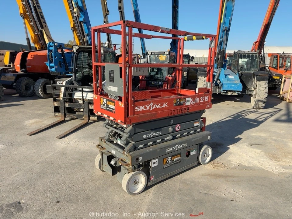 2018 Skyjack SJIII 3219 19' Electric Scissor Lift Man Aerial Platform bidadoo