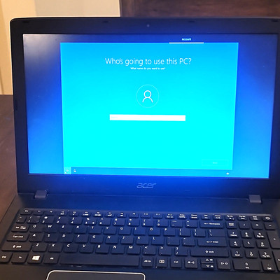 Acer Aspire E5-575G-55KK 15.6'' i5 2.40GHz 8GB 1TB HDD GeForce 940MX