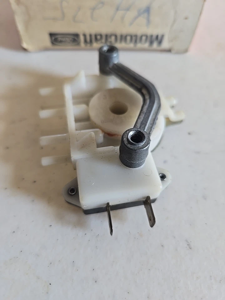 Interruptor de montaje de válvula Motorcraft D5DZ-19B888-A nuevo stock antiguo Foto 4 de 4