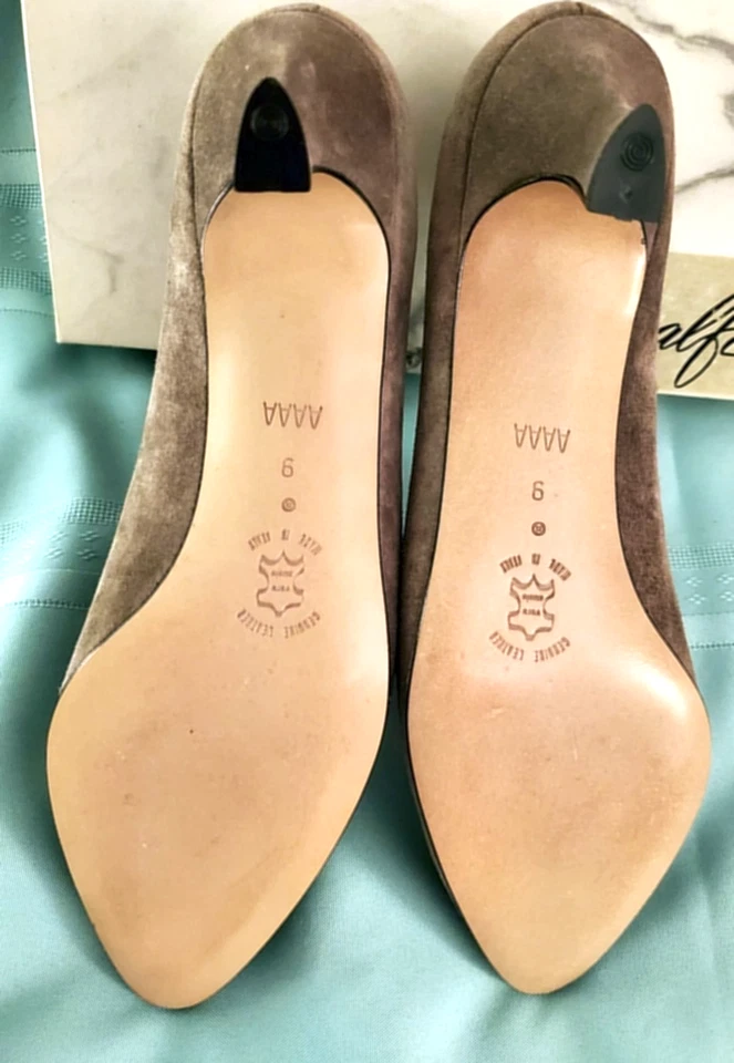 Vintage AMALFI DAWN Pillow Taupe Suede Pumps Size 9 N (AAAA) - Image 4 of 4