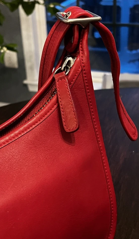 Винтажная сумка через плечо Coach 9950 Janice Legacy красная кожа - Изображение 3 из 4