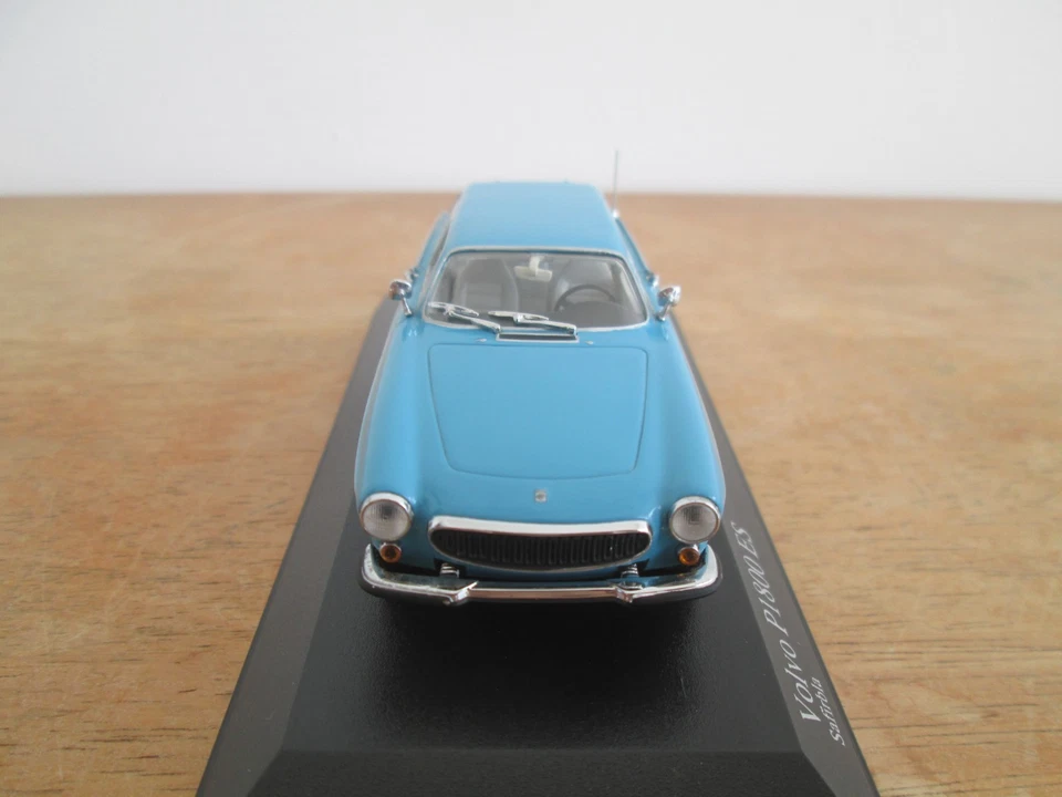 Volvo P1800 ES - 1/43 Minichamps - 1971 - Image 3 of 4