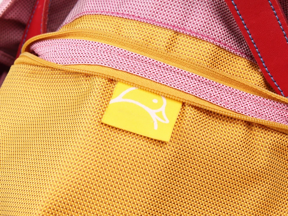 Vintage Mandarina Duck Y2K Kidcore Applique Pink Shoulder Bag OS - Image 4 of 4