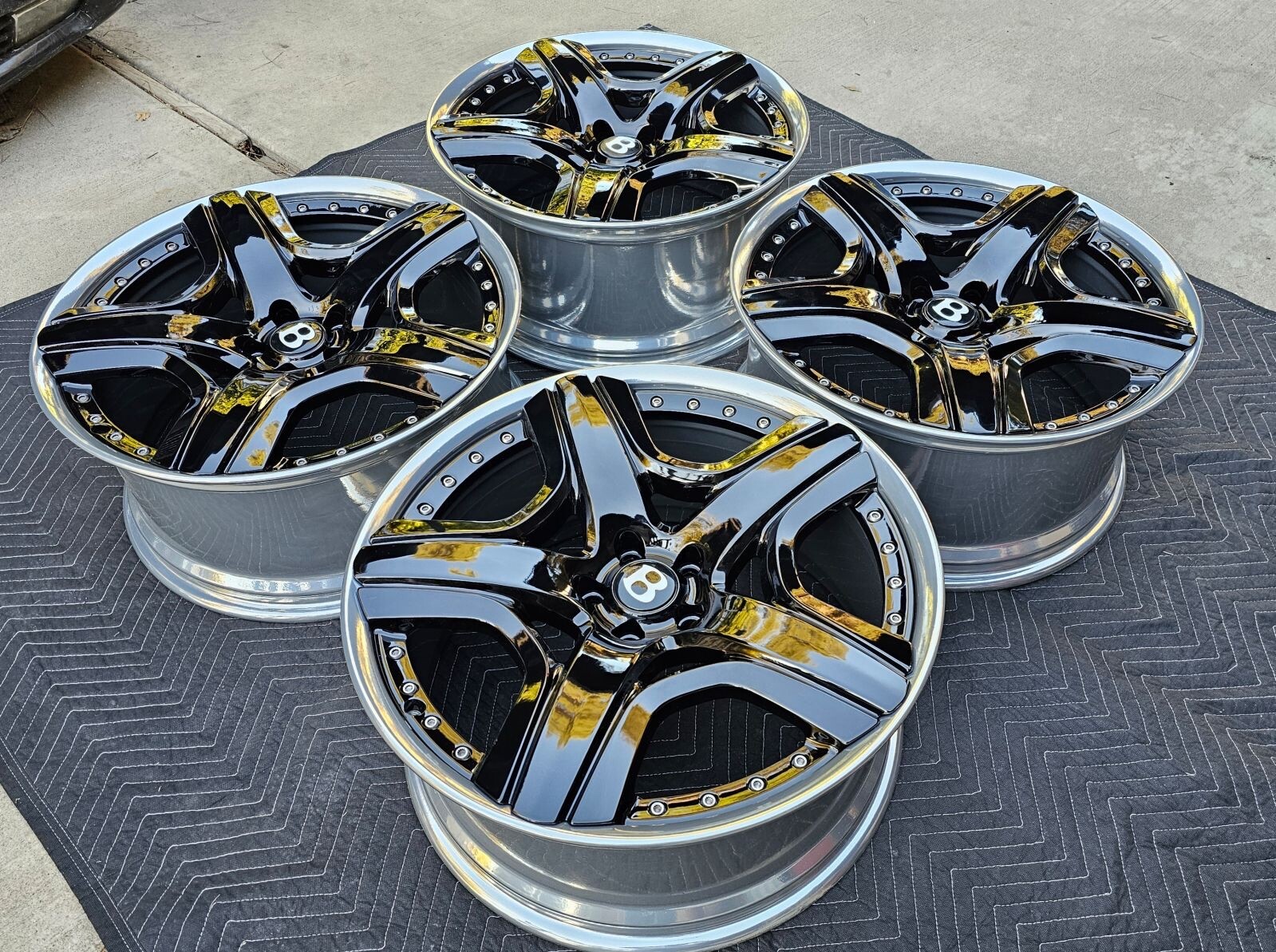 21" BENTLEY MULLINER OEM FACTORY NEW GERMAN BLACK WHEELS FLYING SPUR CONTINENTAL